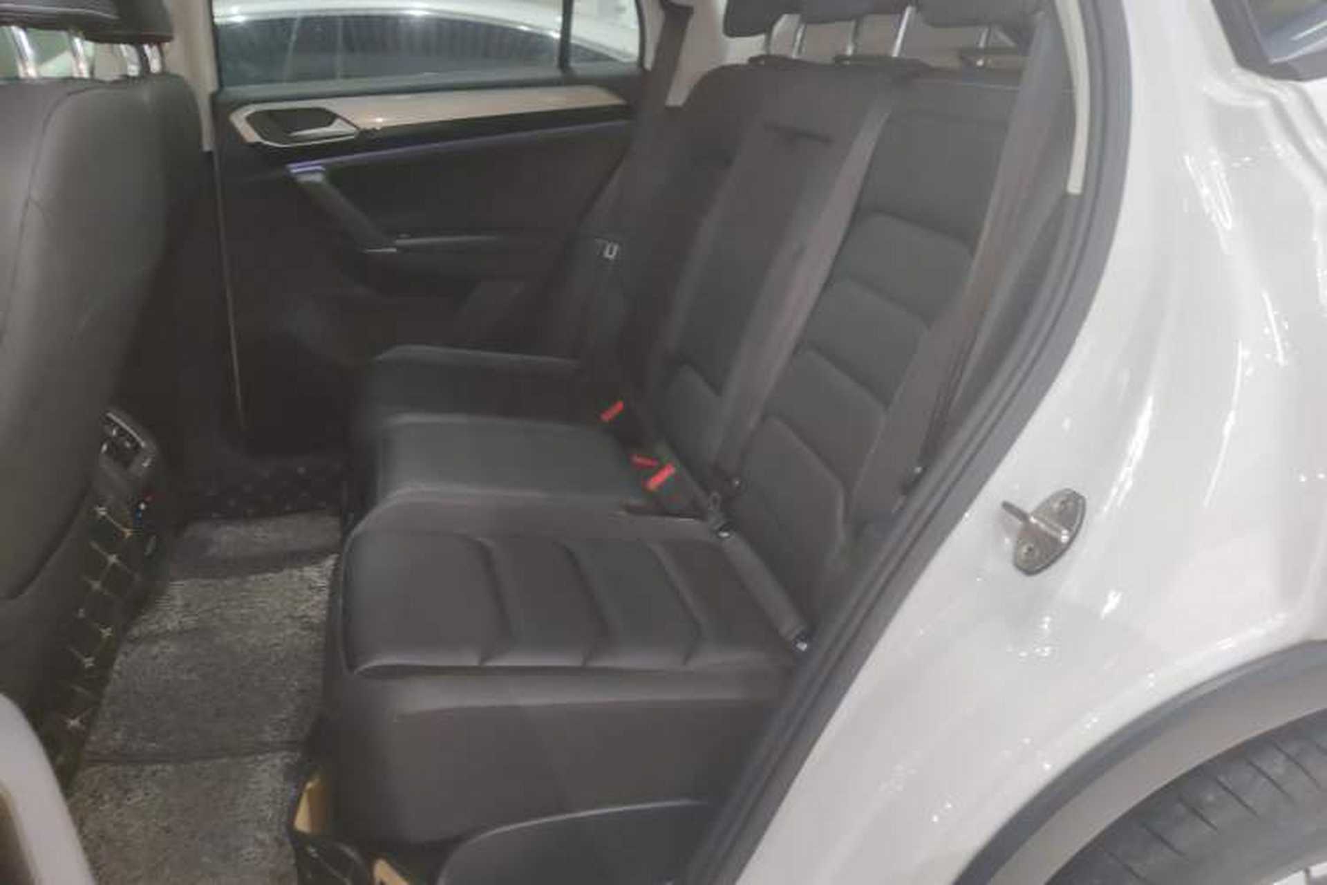 Used Volkswagen Tayron 2019 330TSI Two-Wheel Drive Luxury Model China VI Standard Left Rear Seat