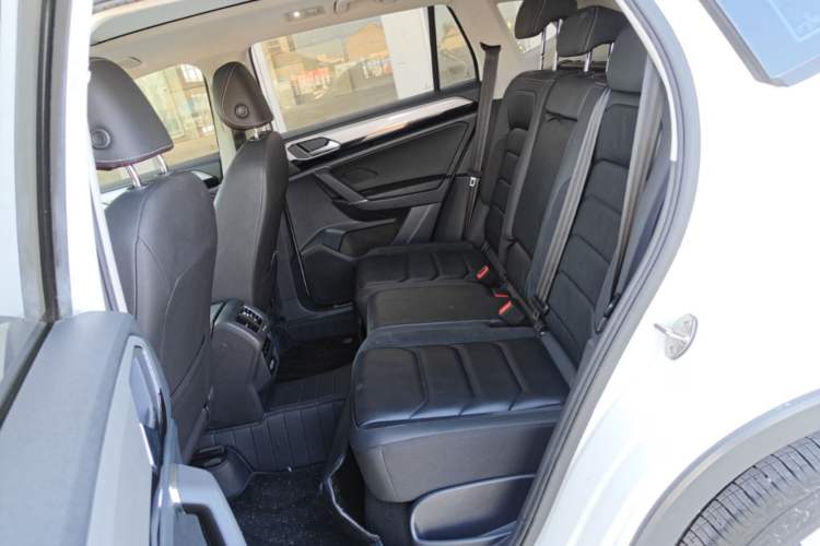 Used Volkswagen Tayron 2019 330TSI Two-Wheel Drive Luxury Model China VI Standard Left Rear Seat
