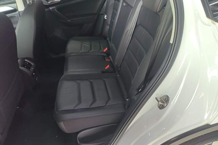 Used Volkswagen Tayron 2019 330TSI Two-Wheel Drive Luxury Model China VI Standard Left Rear Seat