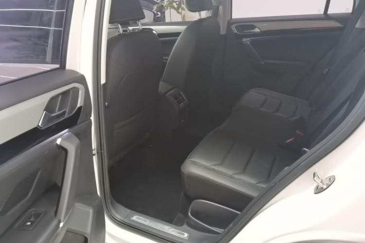 Used Volkswagen Tayron 2019 330TSI Two-Wheel Drive Luxury Model China VI Standard Left Rear Seat