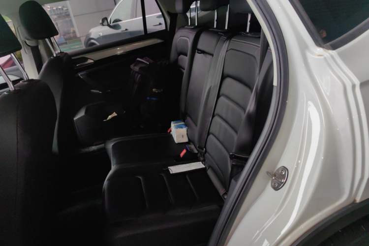Used Volkswagen Tayron 2019 330TSI Two-Wheel-Drive Luxury Version China V Emission Standard Left Rear Seat