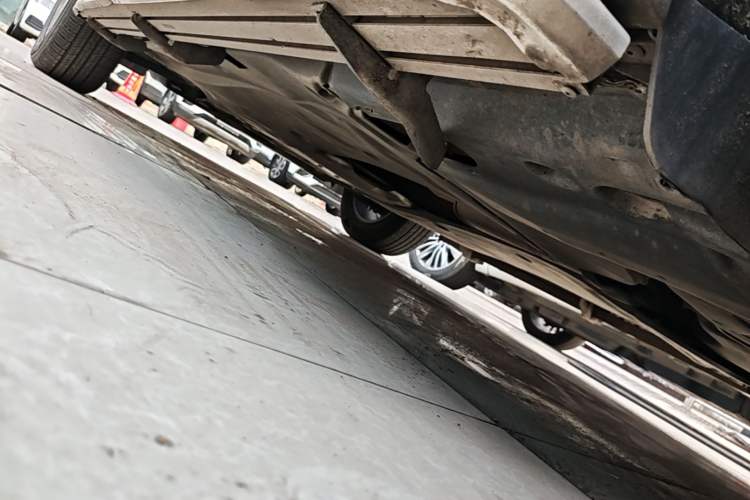 Used Volkswagen Tayron 2019 330TSI Two-Wheel Drive Comfort Version China VI Standard Left Side Sill