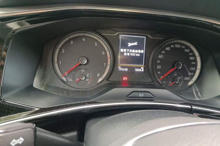 Used Volkswagen Tayron 2019 330TSI Two-Wheel Drive Luxury Model China VI Standard Odometer Close Up