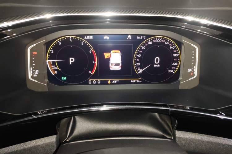 Used Volkswagen Tayron 2019 380TSI Four-Wheel Drive R-Line China VI-standard Odometer Close Up