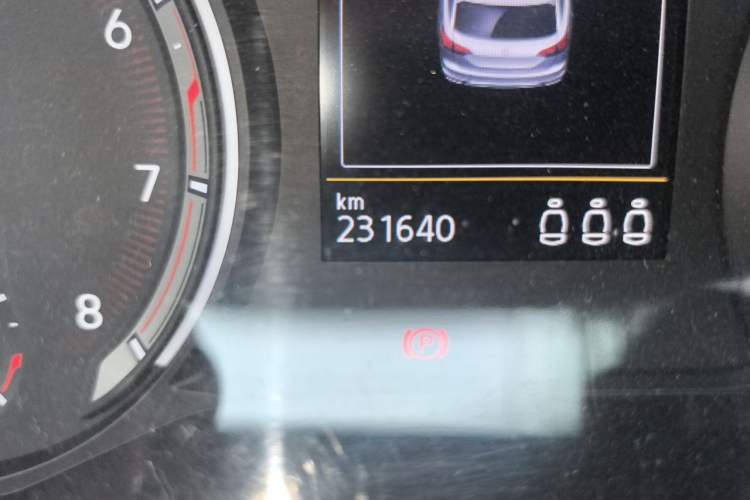 Used Volkswagen Tayron 2019 330TSI Two-Wheel Drive Luxury Model China VI Standard Odometer Close Up