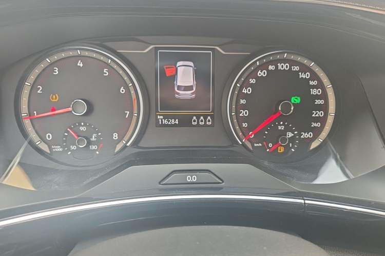 Used Volkswagen Tayron 2019 330TSI Two-Wheel Drive Luxury Model China VI Standard Odometer Close Up