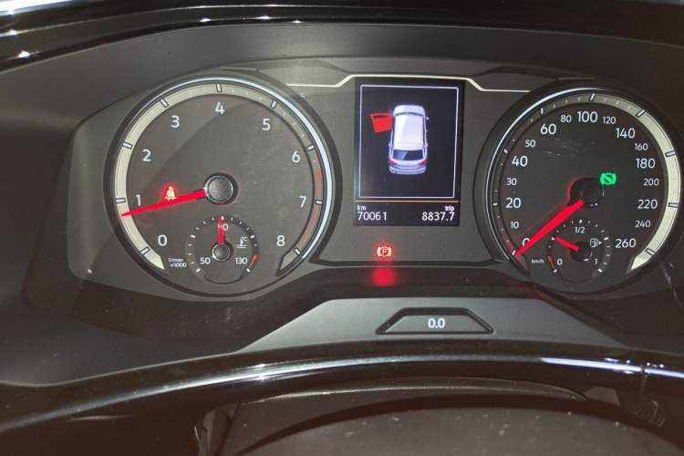 Used Volkswagen Tayron 2019 330TSI Two-Wheel Drive Luxury Model China VI Standard Odometer Close Up