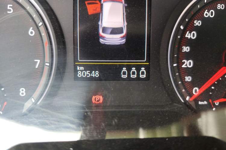 Used Volkswagen Tayron 2019 330TSI Two-Wheel Drive Luxury Model China VI Standard Odometer Close Up