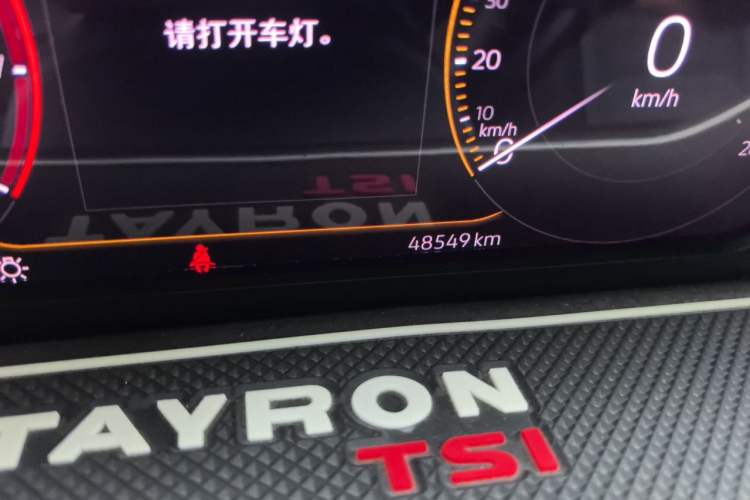 Used Volkswagen Tayron 2019 380TSI All-Wheel Drive R-Line China V-standard Odometer Close Up