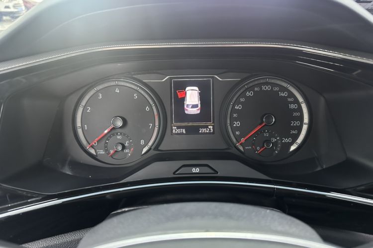 Used Volkswagen Tayron 2019 330TSI Two-Wheel Drive Luxury Model China VI Standard Odometer Close Up