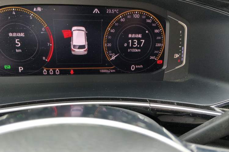Used Volkswagen Tayron 2019 380TSI Four-Wheel Drive R-Line China VI-standard Odometer Close Up