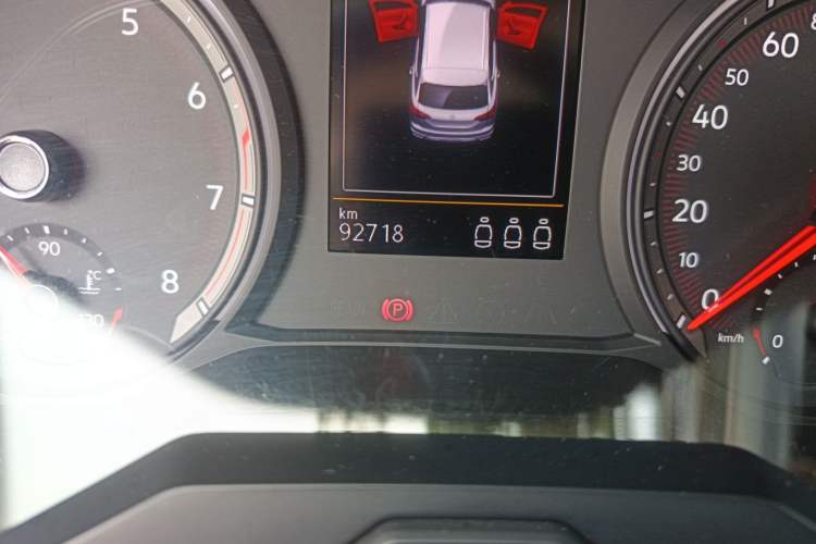 Used Volkswagen Tayron 2019 330TSI Two-Wheel Drive Luxury Model China VI Standard Odometer Close Up