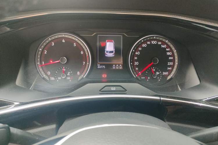 Used Volkswagen Tayron 2019 Teramont Edition 280TSI Two-Wheel Drive Luxury Model China VI Standard Odometer Close Up