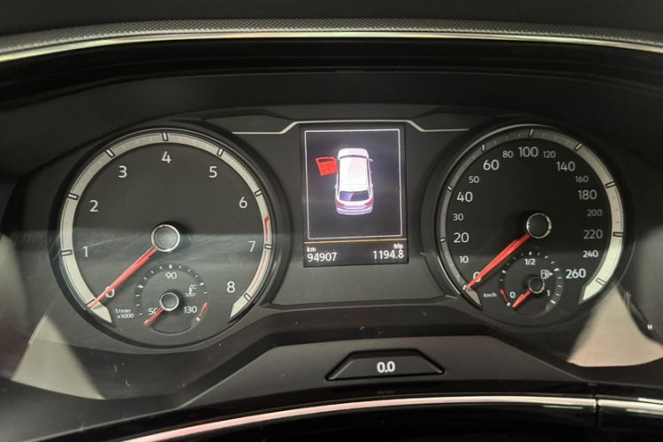 Used Volkswagen Tayron 2019 330TSI Two-Wheel Drive Luxury Model China VI Standard Odometer Close Up