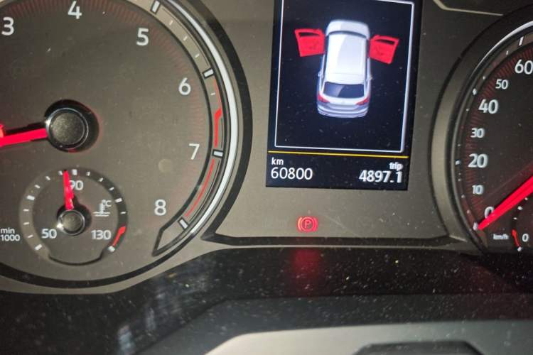 Used Volkswagen Tayron 2019 330TSI Two-Wheel Drive Luxury Model China VI Standard Odometer Close Up