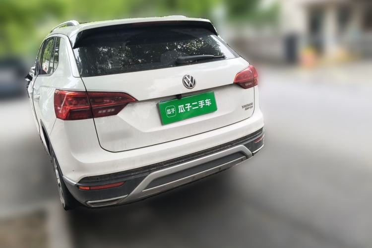Used Volkswagen Tayron 2019 330TSI Two-Wheel-Drive Luxury Version China V Emission Standard Rear Left 45 Deg