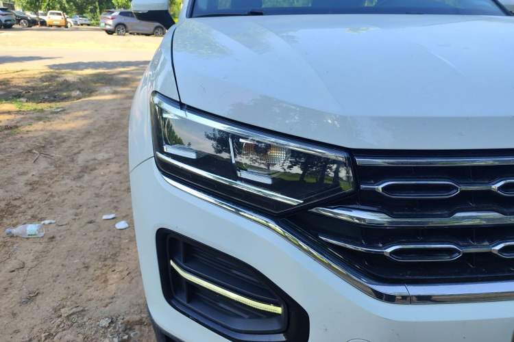 Used Volkswagen Tayron 2019 Teramont Edition 280TSI Two-Wheel Drive Luxury Model China VI Standard Right Front Headlight