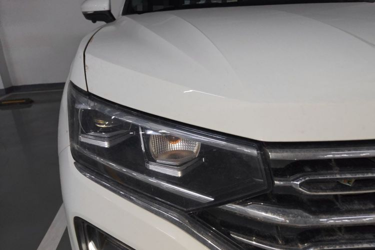 Used Volkswagen Tayron 2019 330TSI Two-Wheel Drive Luxury Model China VI Standard Right Front Headlight