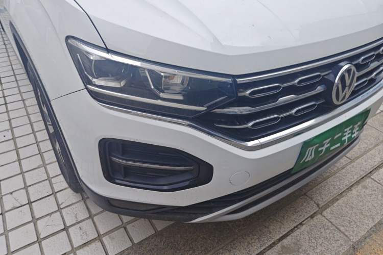 Used Volkswagen Tayron 2019 330TSI Two-Wheel-Drive Luxury Version China V Emission Standard Right Front Headlight