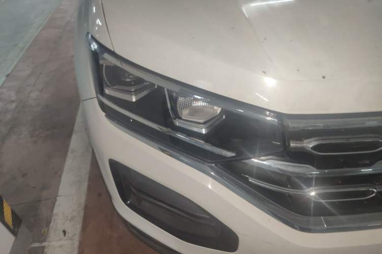 Used Volkswagen Tayron 2019 330TSI Two-Wheel-Drive Comfort Version China V Standard Right Front Headlight