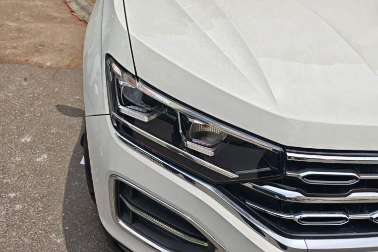 Used Volkswagen Tayron 2019 330TSI Two-Wheel Drive Luxury Model China VI Standard Right Front Headlight