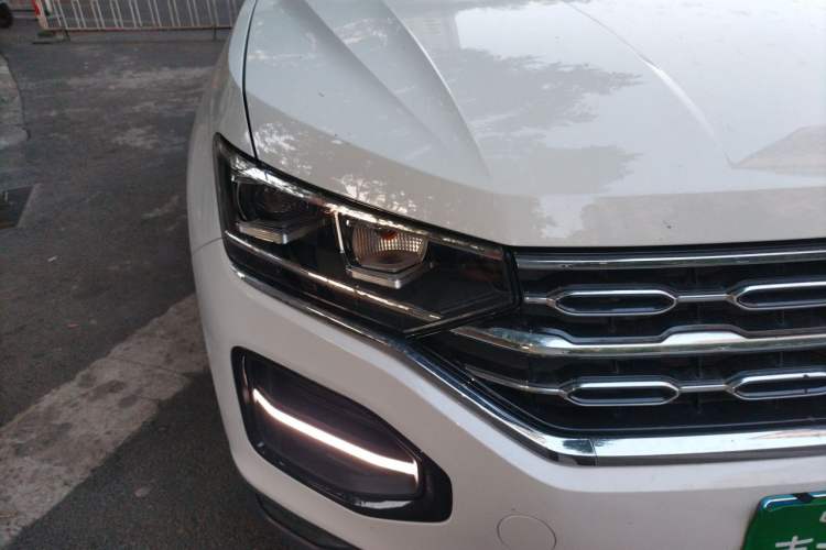 Used Volkswagen Tayron 2019 330TSI Two-Wheel Drive Luxury Model China VI Standard Right Front Headlight
