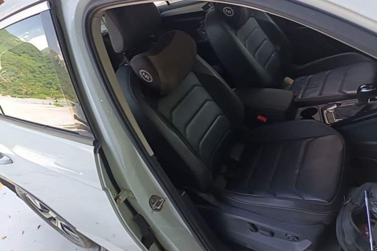 Used Volkswagen Tayron 2019 Teramont Edition 280TSI Two-Wheel Drive Luxury Model China VI Standard Right Front Seat