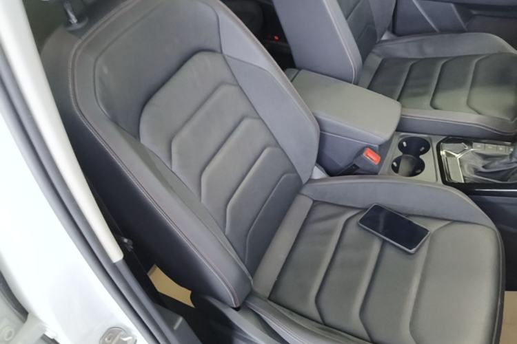 Used Volkswagen Tayron 2019 330TSI Two-Wheel Drive Luxury Model China VI Standard Right Front Seat