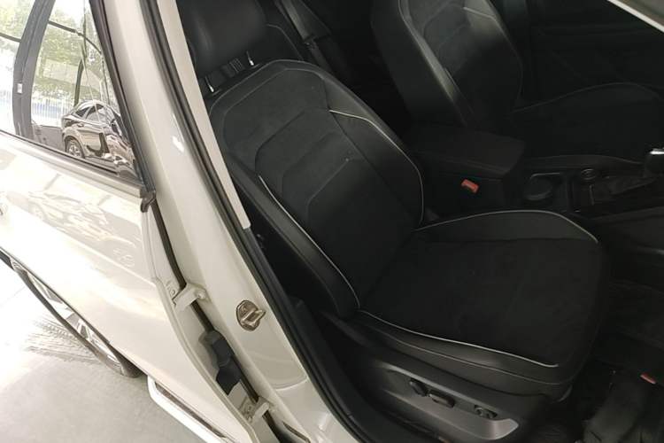 Used Volkswagen Tayron 2019 380TSI Four-Wheel Drive Prestige Model China VI Standard Right Front Seat