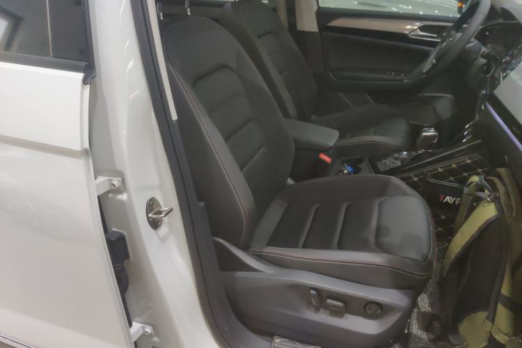 Used Volkswagen Tayron 2019 330TSI Two-Wheel Drive Luxury Model China VI Standard Right Front Seat