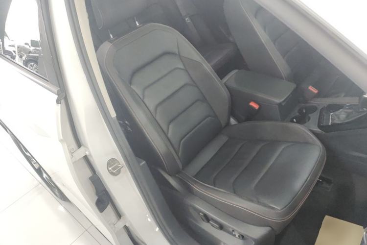 Used Volkswagen Tayron 2019 330TSI Two-Wheel Drive Luxury Model China VI Standard Right Front Seat
