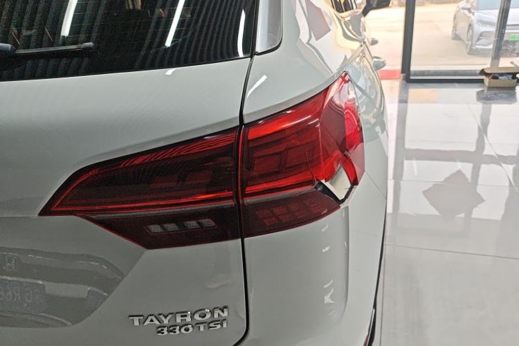 Used Volkswagen Tayron 2019 330TSI Two-Wheel Drive Luxury Model China VI Standard Right Rear Taillight