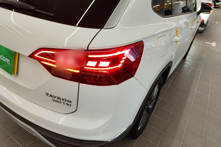 Used Volkswagen Tayron 2019 380TSI Four-Wheel Drive Flagship Model China VI Standard Right Rear Taillight