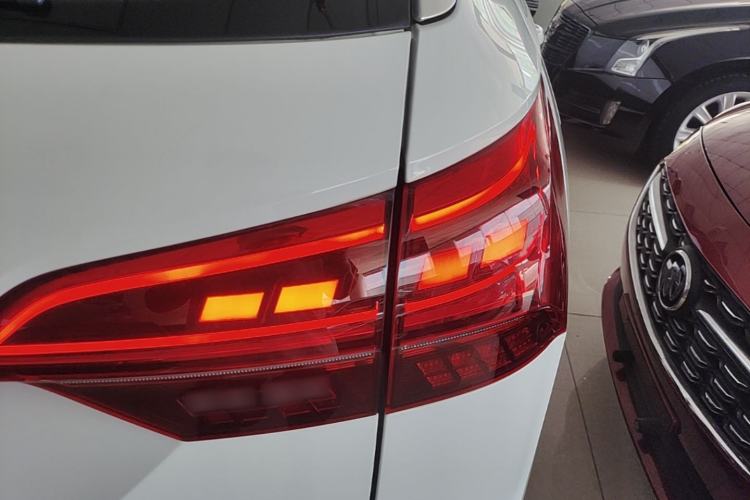 Used Volkswagen Tayron 2019 330TSI Two-Wheel Drive Luxury Model China VI Standard Right Rear Taillight