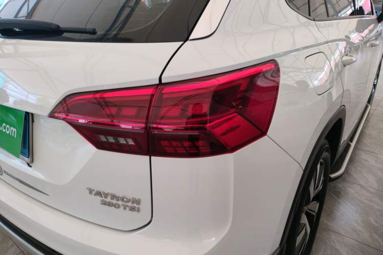 Used Volkswagen Tayron 2019 Teramont Edition 280TSI Two-Wheel Drive Luxury Model China VI Standard Right Rear Taillight