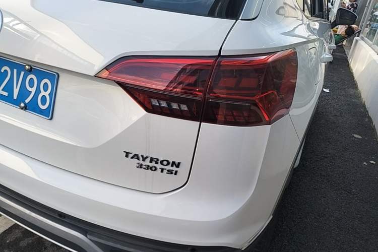 Used Volkswagen Tayron 2019 330TSI Two-Wheel Drive Luxury Model China VI Standard Right Rear Taillight