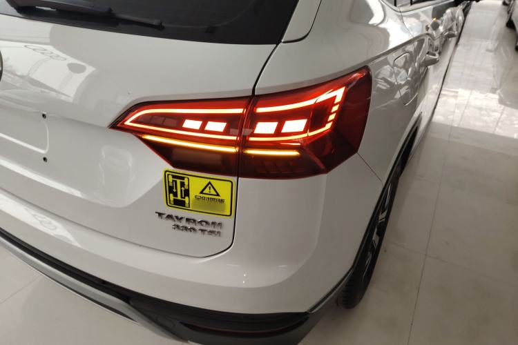 Used Volkswagen Tayron 2019 330TSI Four-Wheel Drive Luxury Version China VI Standard Right Rear Taillight