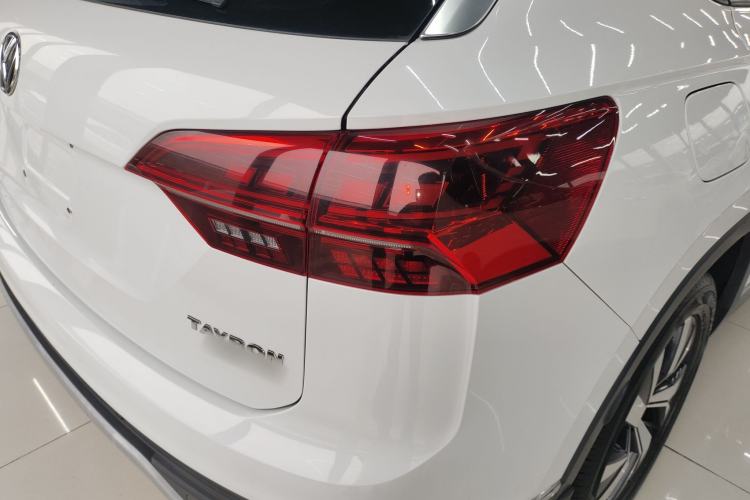 Used Volkswagen Tayron 2019 Teramont Edition 280TSI Two-Wheel Drive Luxury Model China VI Standard Right Rear Taillight