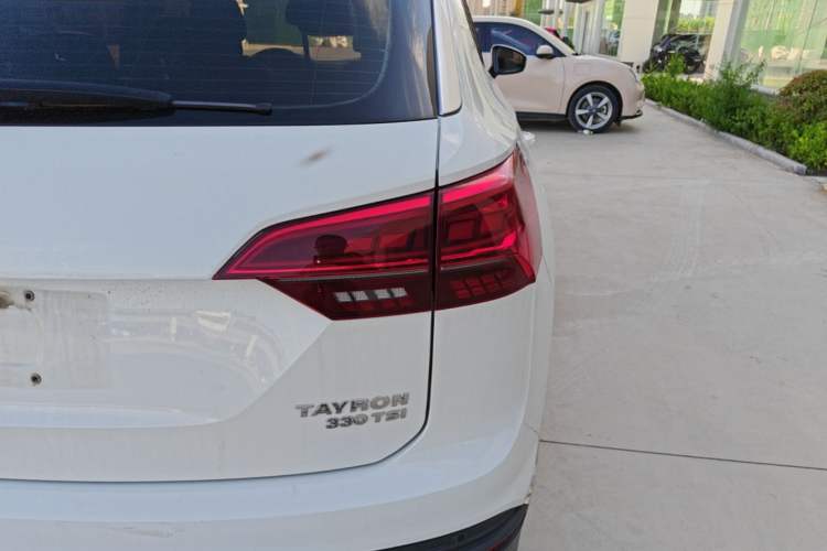 Used Volkswagen Tayron 2019 330TSI Two-Wheel Drive Luxury Model China VI Standard Right Rear Taillight