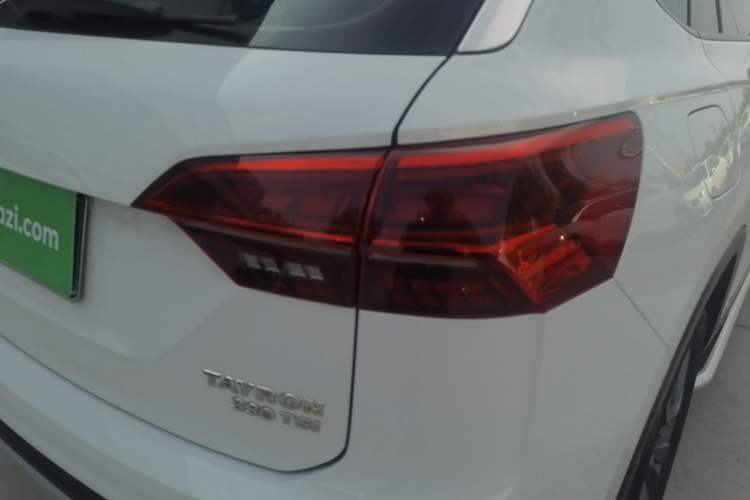 Used Volkswagen Tayron 2019 330TSI Four-Wheel Drive Luxury Version China VI Standard Right Rear Taillight
