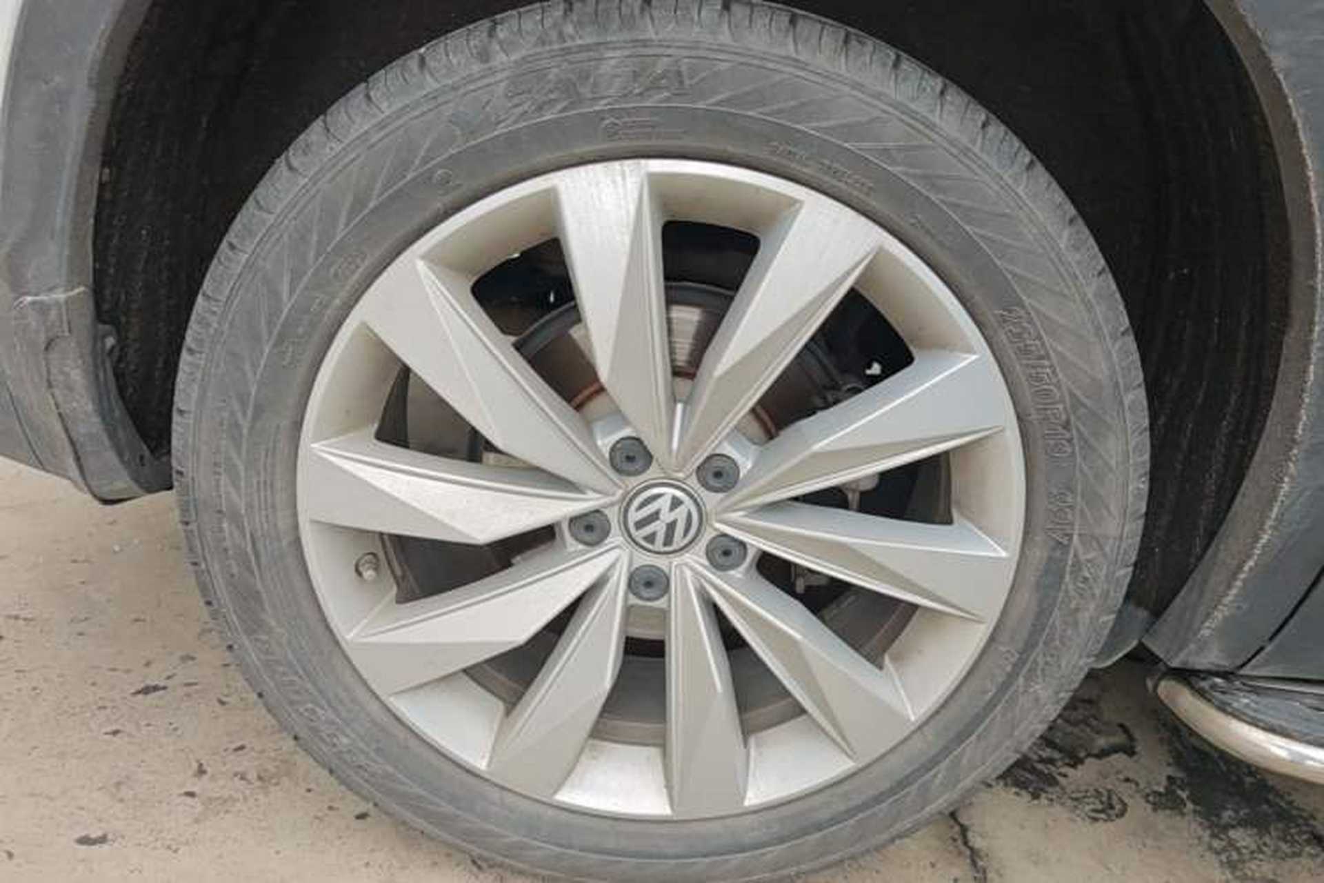 Used Volkswagen Tayron 2019 380TSI Four-Wheel Drive Prestige Version China V Standard Right Rear Wheel Hub
