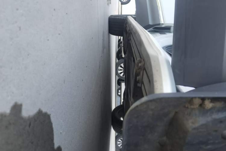 Used Volkswagen Tayron 2019 330TSI Four-Wheel Drive Luxury Version China VI Standard Right Side Sill