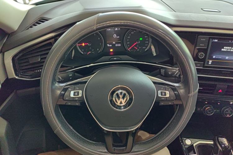 Used Volkswagen Tayron 2019 330TSI Two-Wheel Drive Luxury Model China VI Standard Steering Wheel