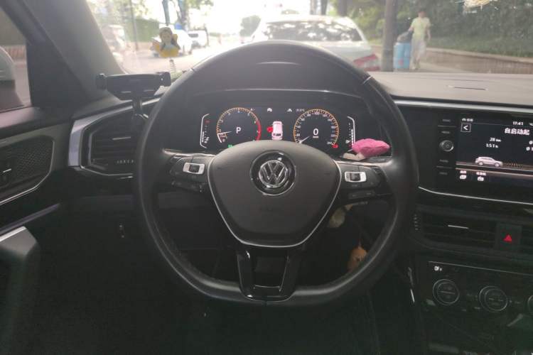 Used Volkswagen Tayron 2019 330TSI Two-Wheel-Drive Luxury Plus China VI Standard Steering Wheel