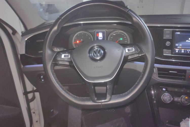 Used Volkswagen Tayron 2019 330TSI Two-Wheel Drive Luxury Model China VI Standard Steering Wheel