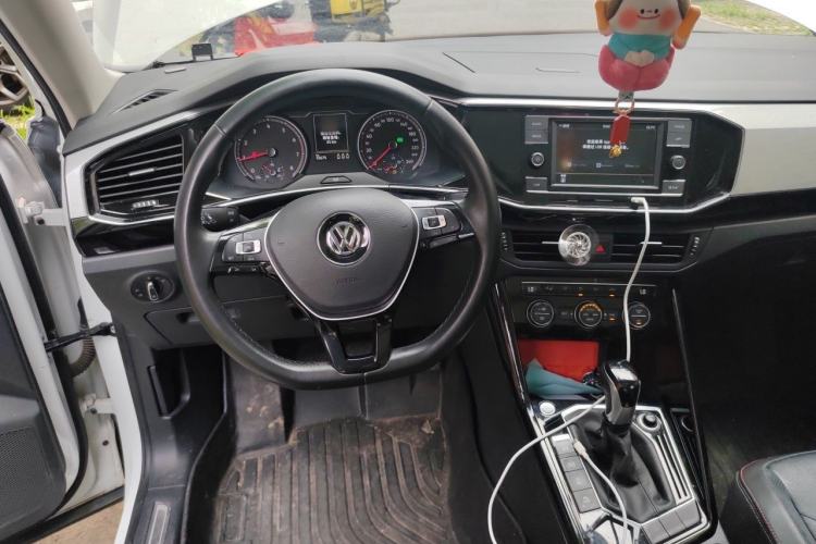 Used Volkswagen Tayron 2019 330TSI Two-Wheel Drive Luxury Model China VI Standard Steering Wheel
