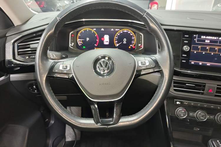 Used Volkswagen Tayron 2019 330TSI Two-Wheel-Drive Luxury Plus China VI Standard Steering Wheel