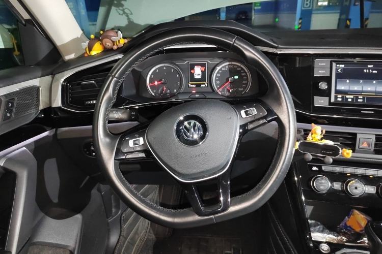 Used Volkswagen Tayron 2019 330TSI Two-Wheel Drive Luxury Model China VI Standard Steering Wheel