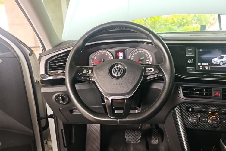 Used Volkswagen Tayron 2019 330TSI Two-Wheel Drive Luxury Model China VI Standard Steering Wheel