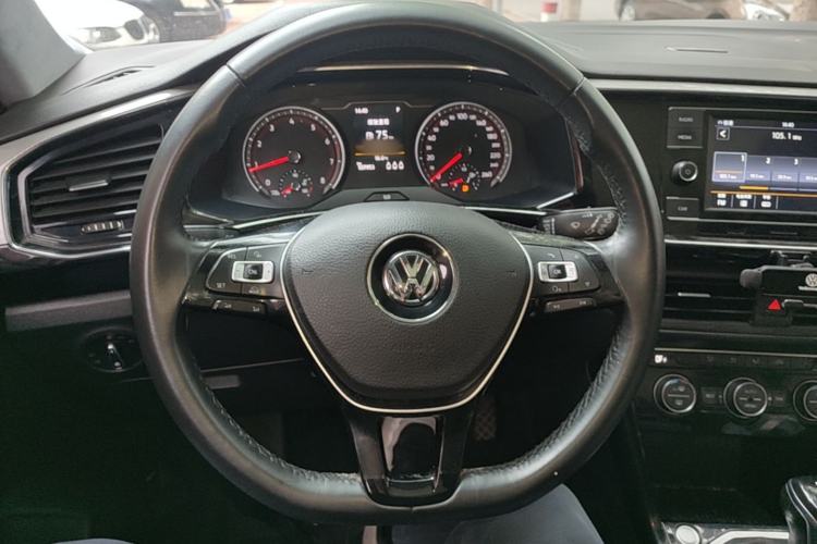 Used Volkswagen Tayron 2019 Teramont Edition 280TSI Two-Wheel Drive Luxury Model China VI Standard Steering Wheel